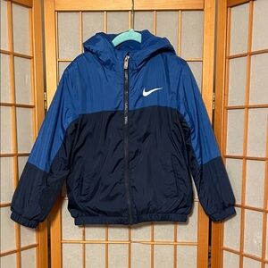 Nike Boys Size 4 XS Color block Mid-weight Navy Blue Fleece Lined Jacket Coat